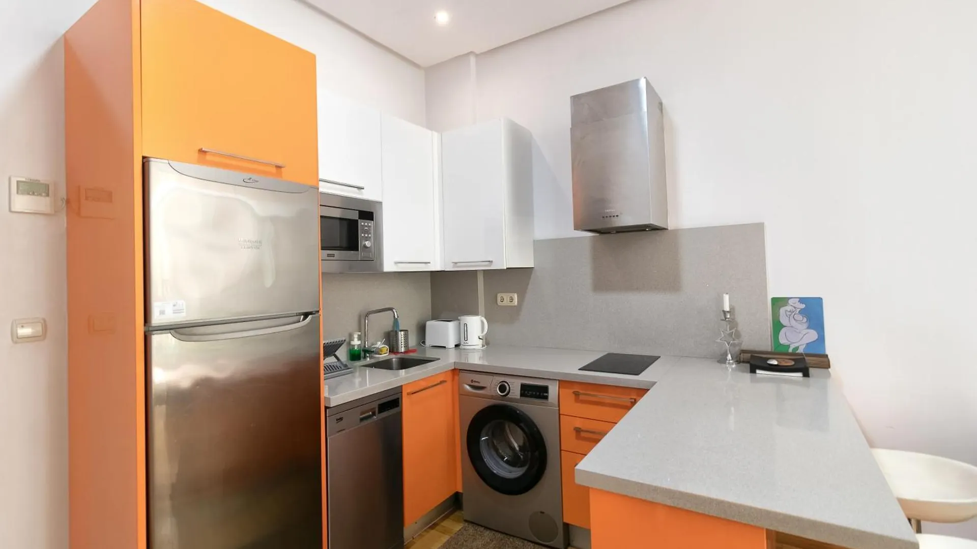Centro Historico Plaza Constitucion Apartment Malaga