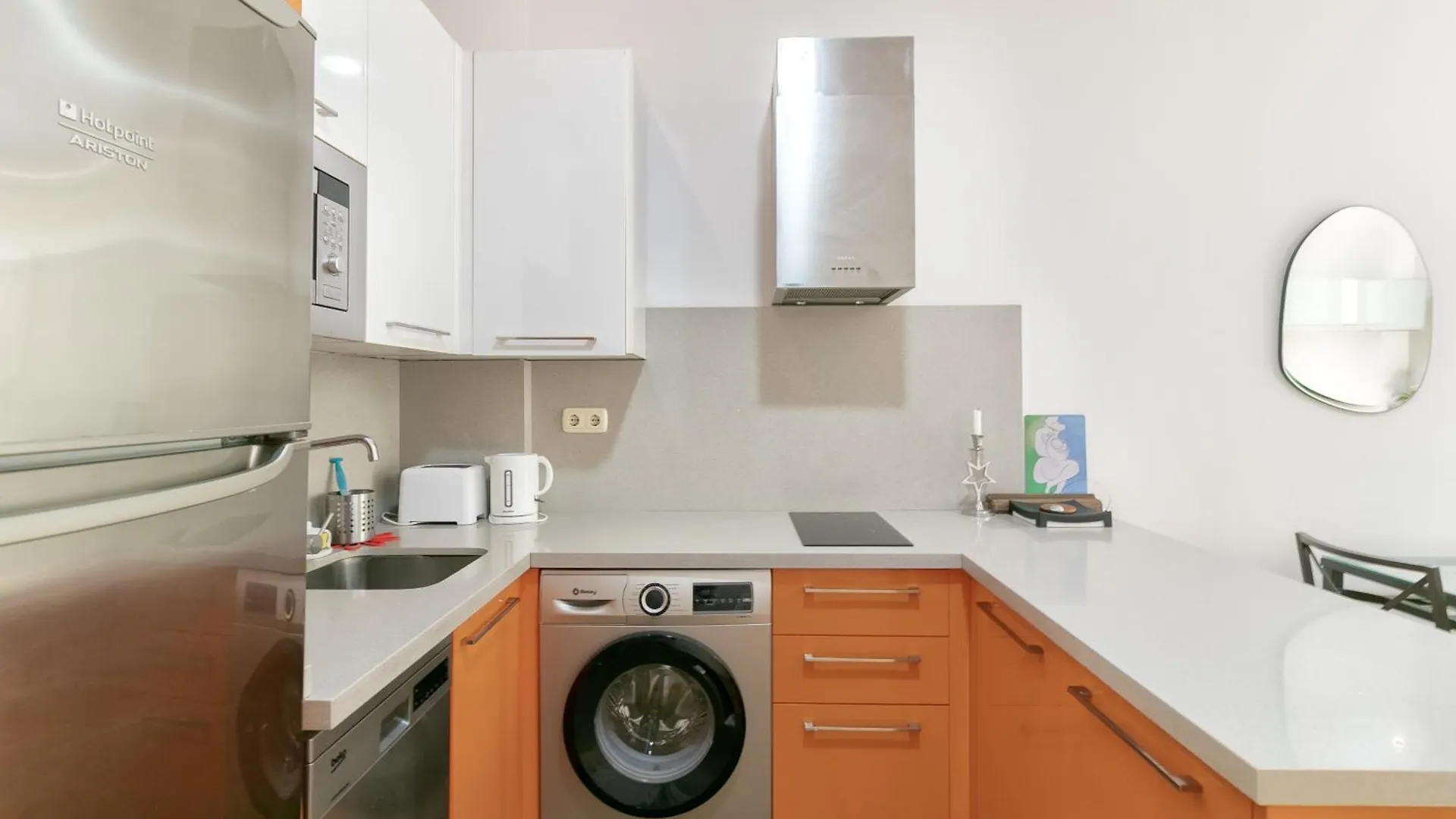 Centro Historico Plaza Constitucion Apartment Malaga