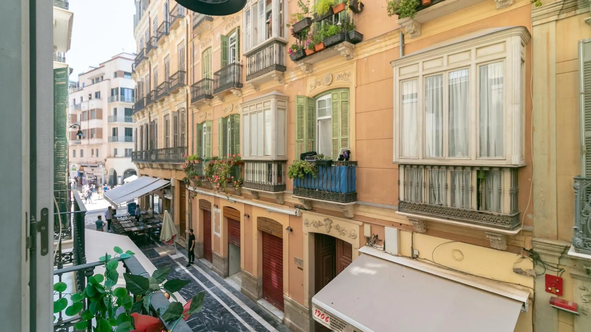 Centro Historico Plaza Constitucion Apartment Malaga